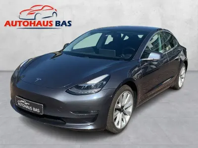Käytetty Tesla Model 3 Long Range AWD 350 kW (476 HP) 2019 Hopea Sedan