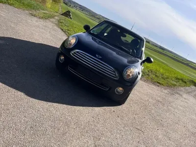 Gebraucht Mini ONE 95 PS (69 kW) 2008 Schwarz Kleinwagen