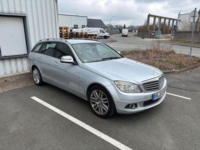 Gebraucht Mercedes C220 Elegance 170 PS (125 kW) 2009 Silber Limousine