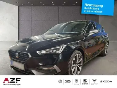 Gebraucht Seat Leon FR 131 PS (96 kW) 2024 Mitternachtsschwarz Limousine