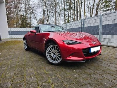 Gebraucht Mazda MX5 Sports-Line 160 PS (117 kW) 2017 Rot Cabrio