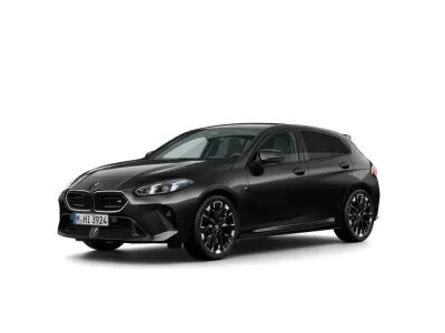 Gebraucht BMW M135 Performance 300 PS (220 kW) 2025 Schwarz Kleinwagen