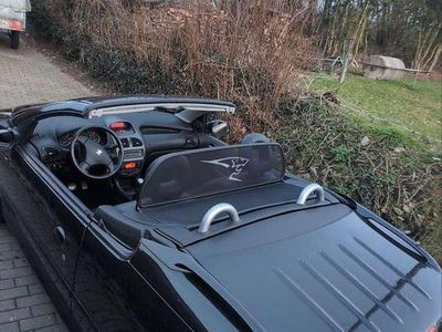 Gebraucht Peugeot 206 CC Quiksilver 109 PS (80 kW) 2007 Schwarz Cabrio