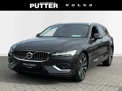 Gebraucht Volvo V60 145 PS (106 kW) 2022 Kombi
