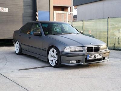Gebraucht BMW 316 Performance 200 PS (147 kW) 1995 Grau Limousine