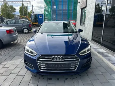 Gebraucht Audi A5 Sport 190 PS (139 kW) 2017 Blau Coupé