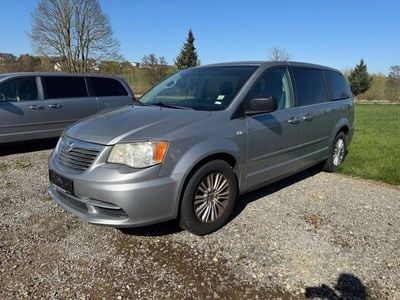 Gebraucht Lancia Voyager Silver 177 PS (130 kW) 2014 Silber Van / Kleinbus
