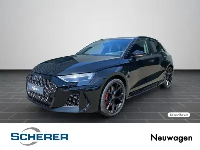 Neu Audi RS3 Advanced 400 PS (294 kW) 2026 Mythosschwarz metallic (metallic) Limousine