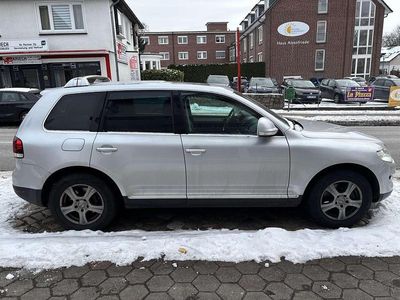 Gebraucht VW Touareg 239 PS (175 kW) 2008 Silber SUV