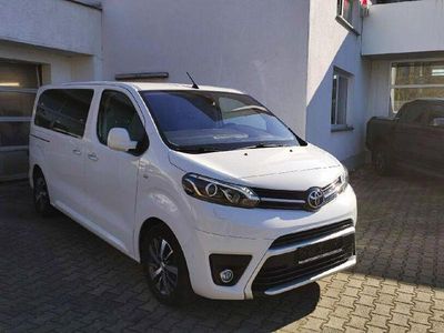Gebraucht Toyota Proace Verso Executive 177 PS (130 kW) 2022 Weiß Kombi