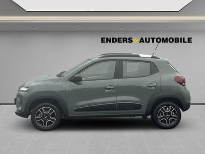 Gruen Gebraucht 2023 Dacia Spring Essentiel Kleinwagen | 13.480 € (Guter Preis)