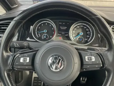 Gebraucht VW Golf VII R 300 PS (220 kW) 2016 Schwarz Kombi