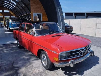 Rot Gebraucht 1968 Audi F103 Limousine | 8.500 €