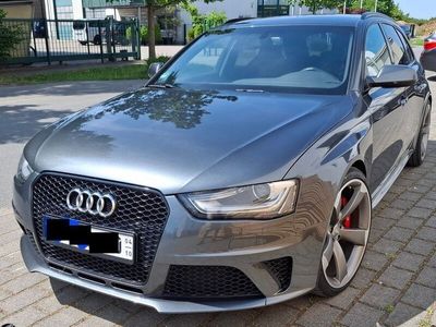 Audi RS4