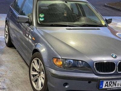 Gebraucht BMW 318 143 PS (105 kW) 2004 Limousine