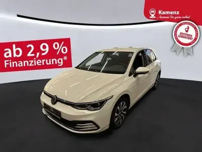 Brugt VW Golf VIII Life 150 HK (110 kW) 2023 Hvid Sedan