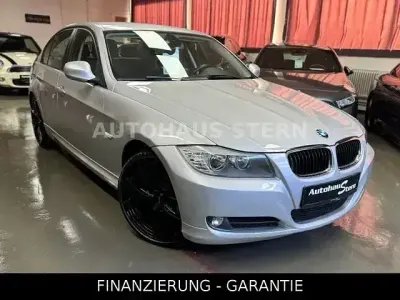 Usata BMW 318 Sport Line 200 CV (147 kW) 2010 Andere Berlina
