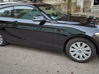 Gebraucht BMW 114 102 PS (75 kW) 2012 Schwarz Kleinwagen