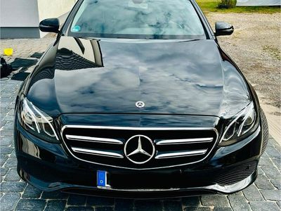 Mercedes E200