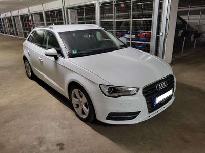 gebraucht Audi A3 Sportback 2.0 TDI (clean die.) quattro S tronic Am