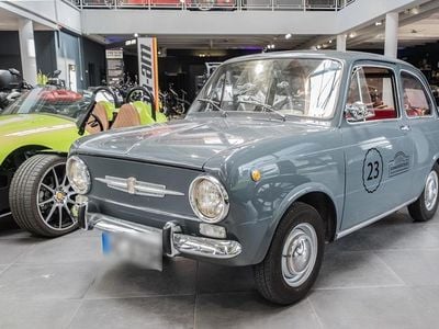 Grau Gebraucht 1968 Fiat 850 Limousine | 10.800 €