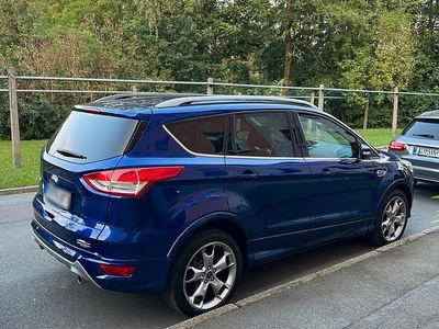 Gebraucht Ford Kuga Individual 182 PS (133 kW) 2015 Blau SUV