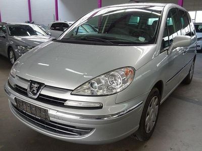 Peugeot 807