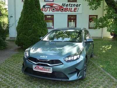 Neu Kia Ceed Sportswagon 140 PS (102 kW) 2025 Grau Kombi