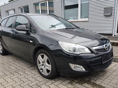 Gebraucht Opel Astra 110 PS (80 kW) 2011 Schwarz Kombi