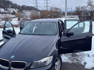Gebraucht BMW 318 143 PS (105 kW) 2008 Schwarz Limousine