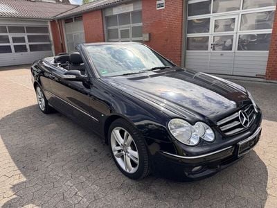 Schwarz Gebraucht 2008 Mercedes CLK200 Avantgarde Cabrio | 14.900 € (Teuer)