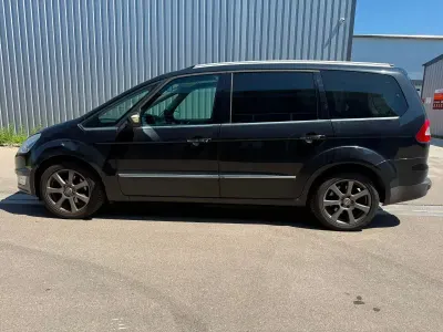 Gebraucht Ford Galaxy Titanium 200 PS (147 kW) 2011 Schwarz Van / Kleinbus