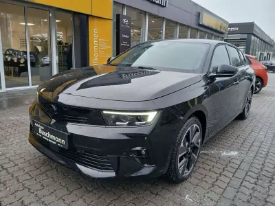 Neu Opel Astra 114 kW (156 PS) 2026 Karbon schwarz metallic Kombi