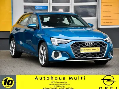 Używany Audi A3 Advanced 150 KM (110 kW) 2021 Niebieski Sedan/Limuzyna