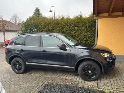 Używany VW Touareg Terrain Tech 245 KM (180 kW) 2013 Czarny SUV