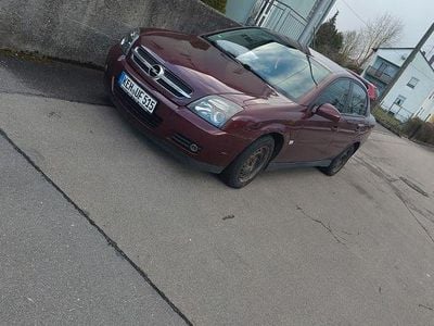 Gebraucht Opel Vectra 101 PS (74 kW) 2005 Rot Limousine