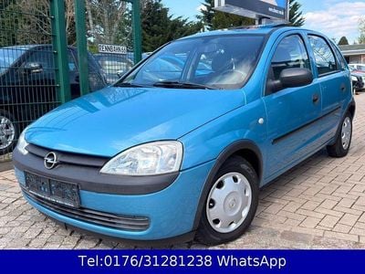 Second-hand Opel Corsa Comfort 58 CP (42 kW) 2001 Albastru Hatchback