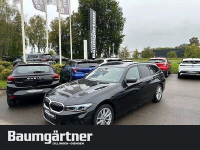 Schwarz Gebraucht 2025 BMW 318 Shadowline Kombi | 32.640 € (Fairer Preis)