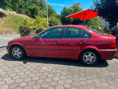 Gebraucht BMW 318 118 PS (86 kW) 1998 Limousine