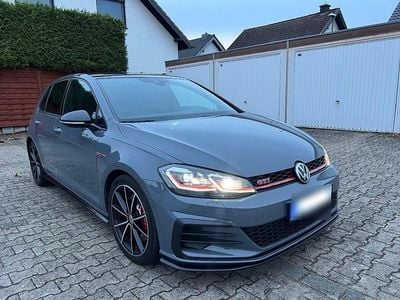 Gebraucht VW Golf VII GTI 290 PS (213 kW) 2019 Grau Limousine