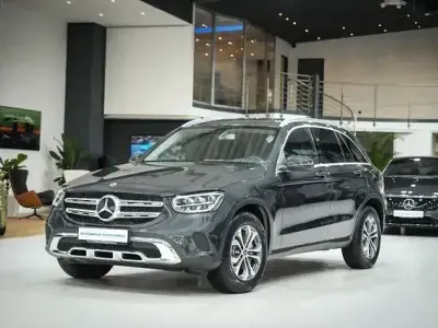 Usata Mercedes GLC200 Business 163 CV (119 kW) 2020 Grigio SUV