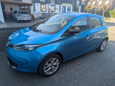 Occasion Renault Zoe Life 80 kW (109 ch) 2019 Bleue Citadine