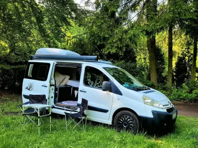 Gebraucht Citroën Jumpy 120 PS (88 kW) 2011 Weiß Van / Kleinbus