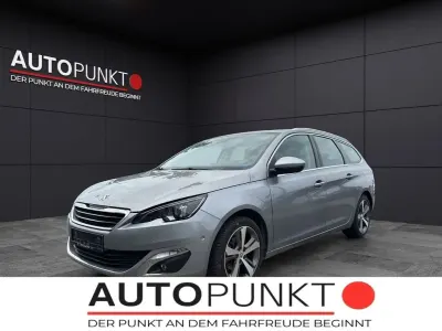 Gebraucht Peugeot 308 SW Allure 131 PS (96 kW) 2015 Grau Kombi