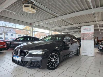 Gebraucht BMW 520 M Sport 190 PS (139 kW) 2022 Grau Kombi