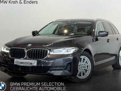 Gebraucht BMW 540 Sport Line 333 PS (244 kW) 2022 Grau Kombi