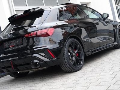 Gebraucht Audi RS3 Sportback Sport 400 PS (294 kW) 2025 Schwarz Kleinwagen