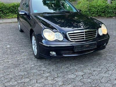 Mercedes C200