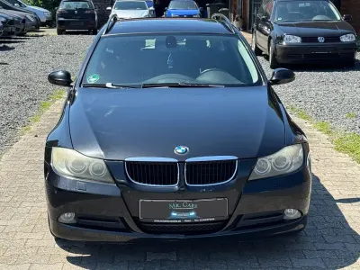 Gebraucht BMW 320 177 PS (130 kW) 2008 Schwarz Kombi