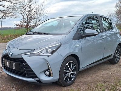 gebraucht Toyota Yaris Hybrid mit Relax Garantie